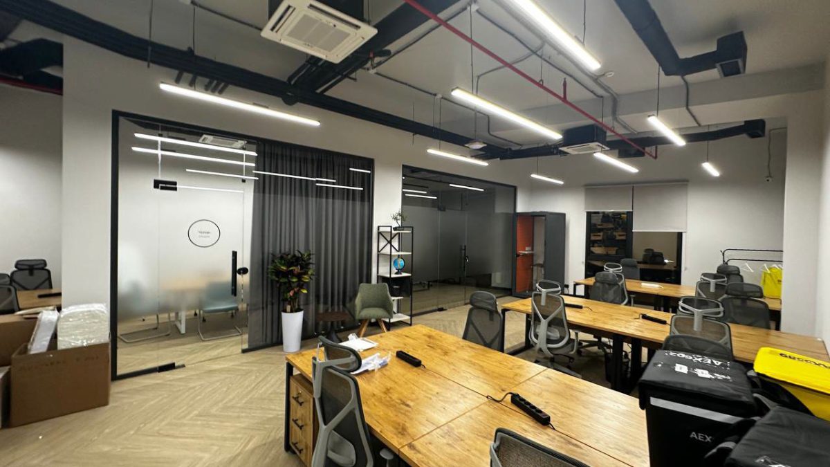 Ofis fotosi 1, 102 m²